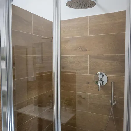 Tiburtina Tatil Evi Roma