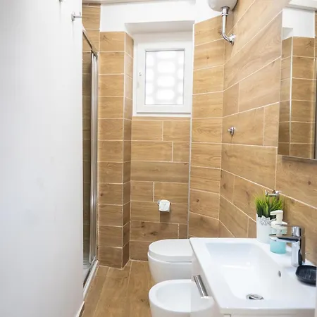 Tatil Evi Tiburtina *